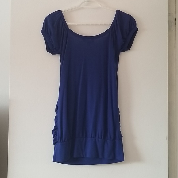 Blue flowy top - Picture 2 of 3